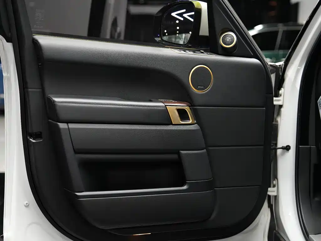 Land Rover Range Rover 2017 — фото 10