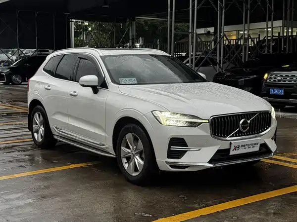 Volvo XC60 2021