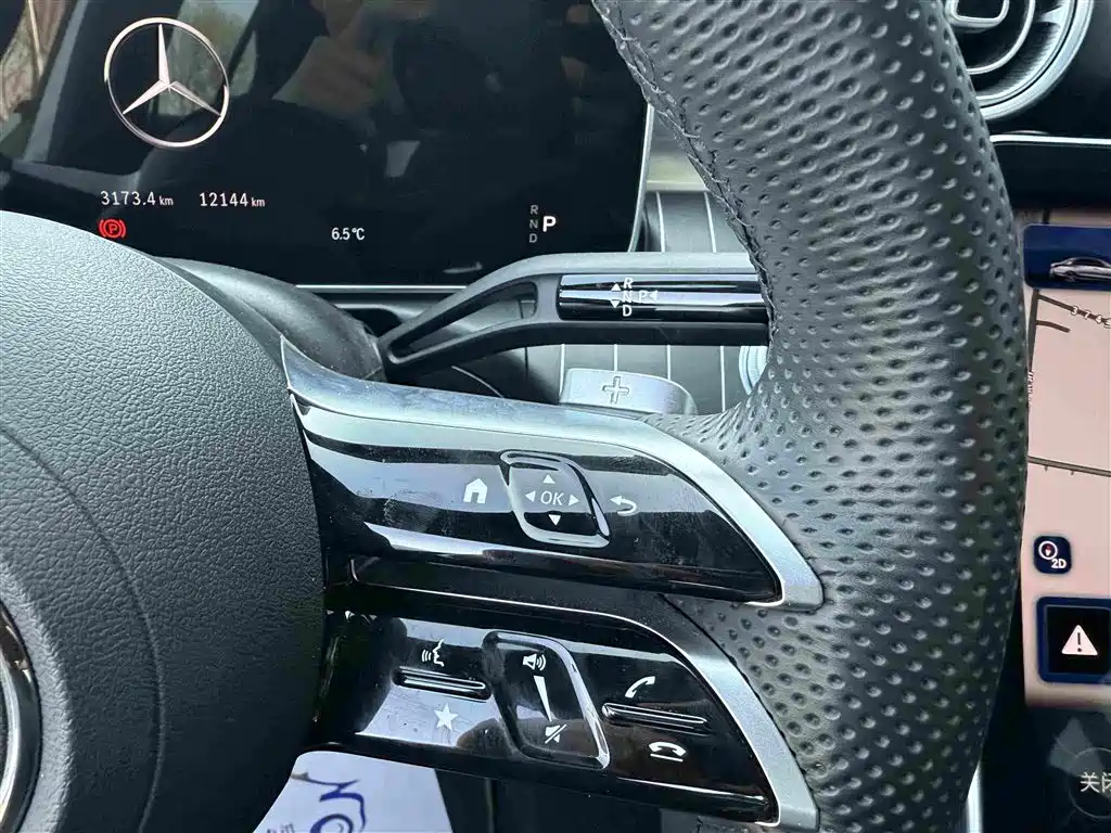 Mercedes-Benz C-Class 2024