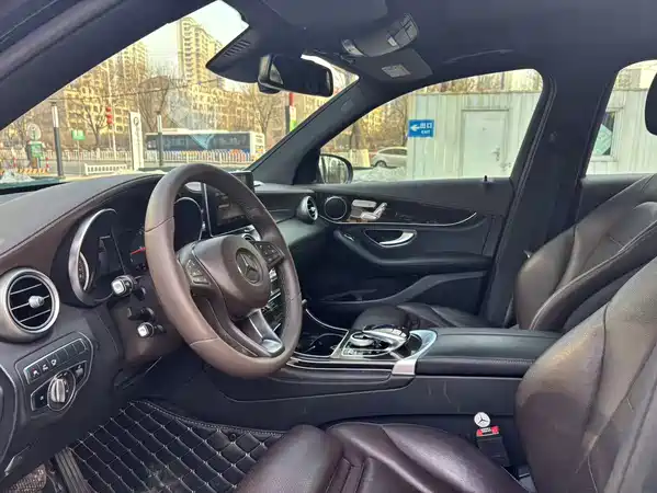 Mercedes-Benz GLC 2019