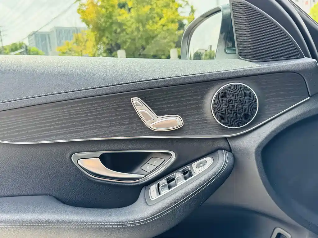 Mercedes-Benz C-Class 2021 — фото 16