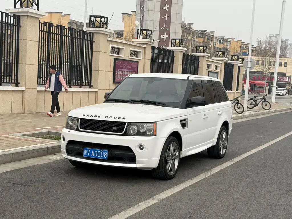 Land Rover Range Rover Sport 2013 — фото 1