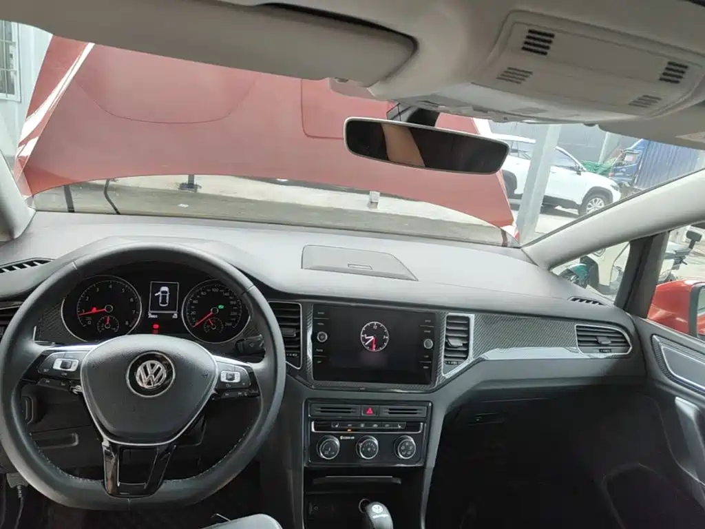 Volkswagen Golf Jialu 2018 — фото 10