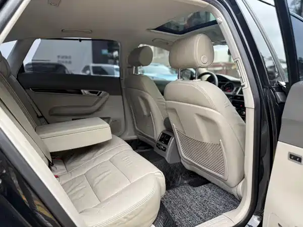 Audi A6L 2010