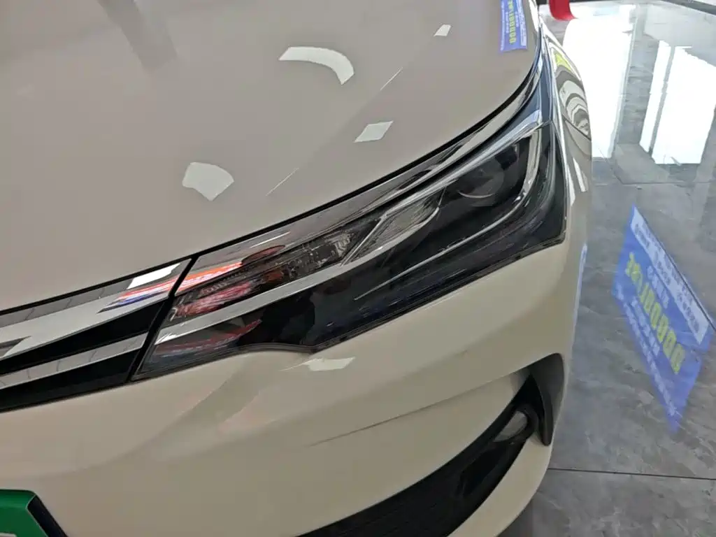 Toyota Corolla 2019 — фото 24