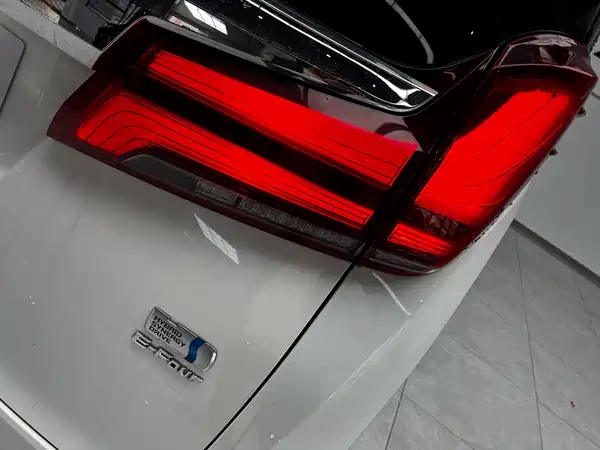 Toyota Alphard 2021