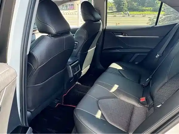 Toyota Camry 2022