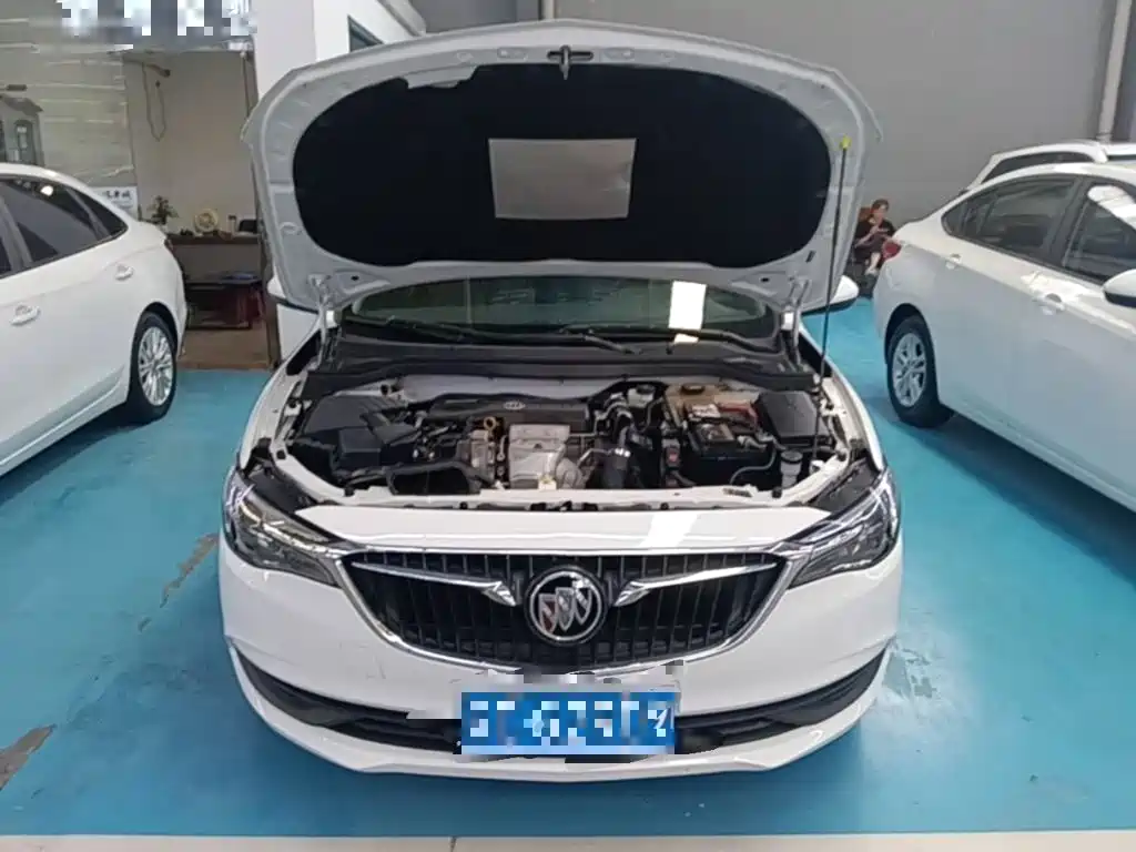 Buick Excelle 2019 — фото 20