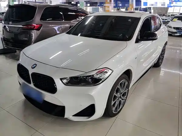 BMW X2 2021