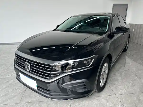 Volkswagen Passat 2023
