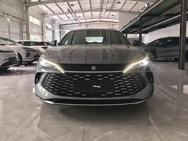 BYD Qin L 2025
