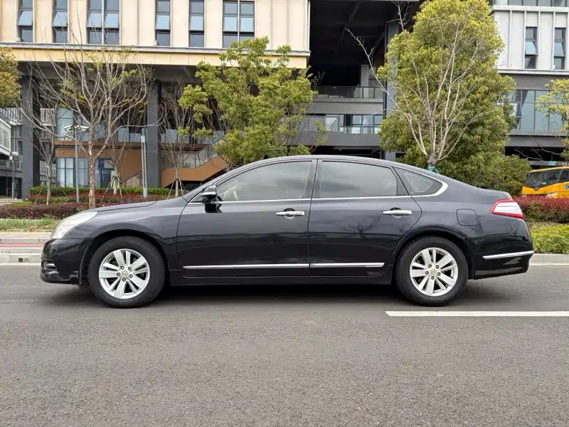 Nissan Teana 2011
