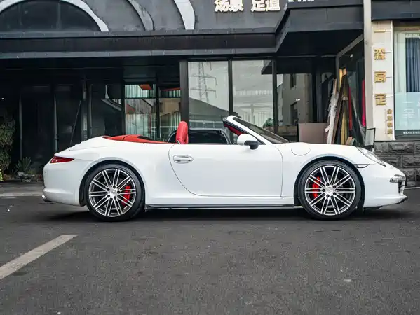 Porsche 911 2015
