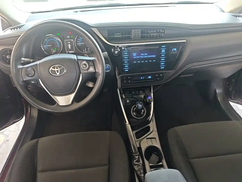 Toyota Levin 2017 — фото 10