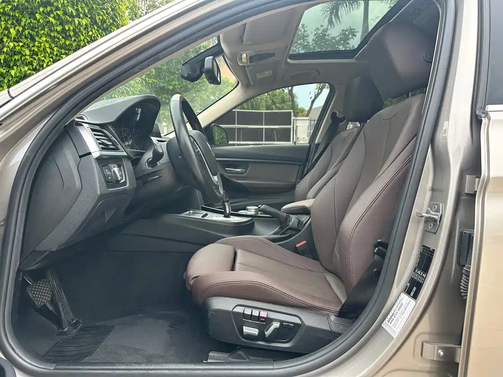 BMW 3 Series 2019
