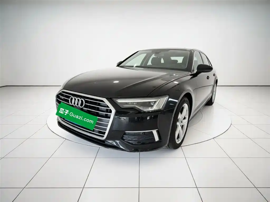 Audi A6L 2022