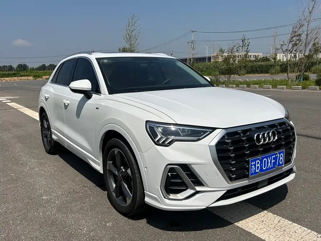 Audi Q3 2022