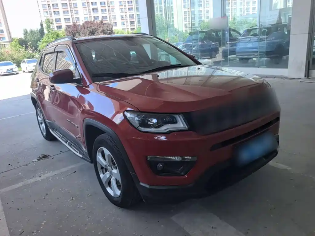 Jeep Compass 2017 — фото 22