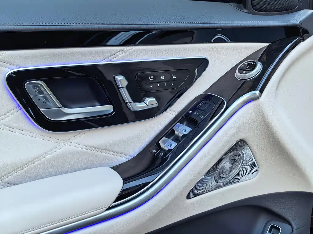 Mercedes-Benz Maybach S-Class 2025 — фото 16
