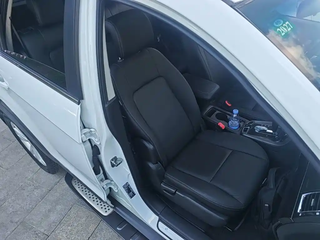 Chevrolet Captiva 2015 — фото 25
