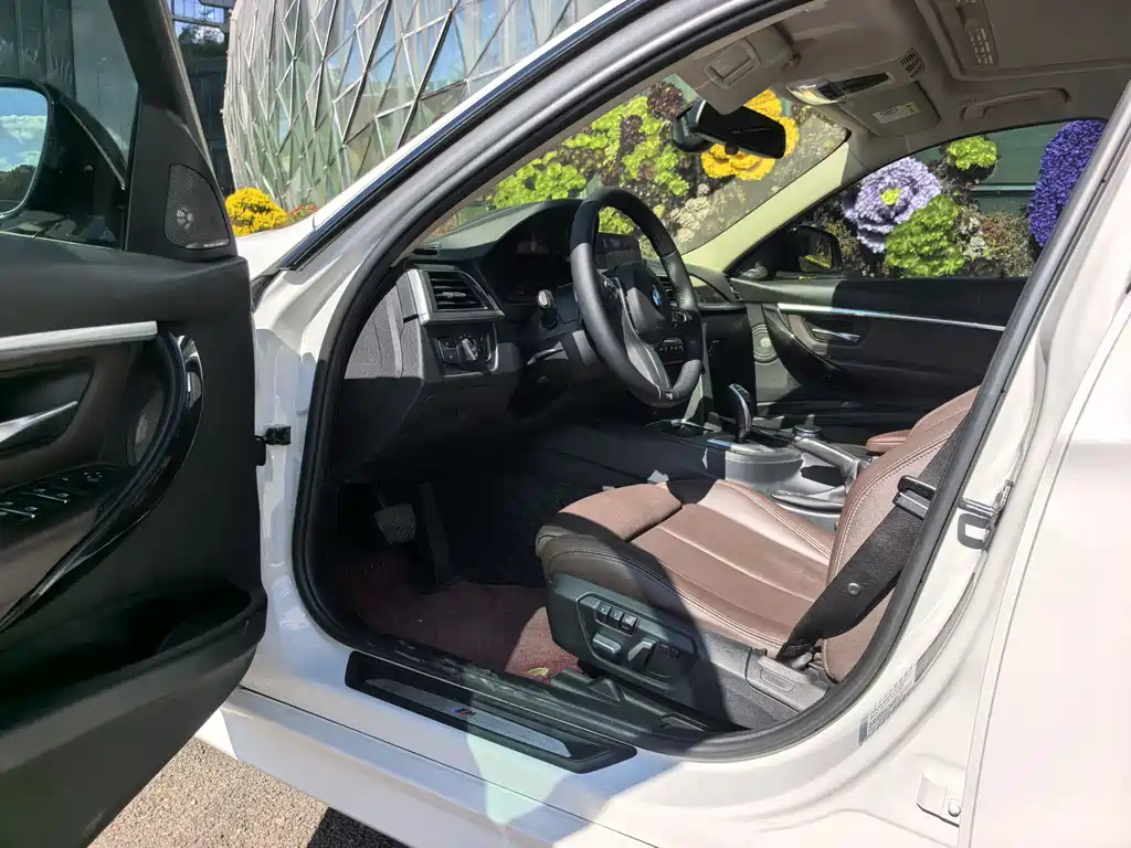 BMW 3 Series 2018
