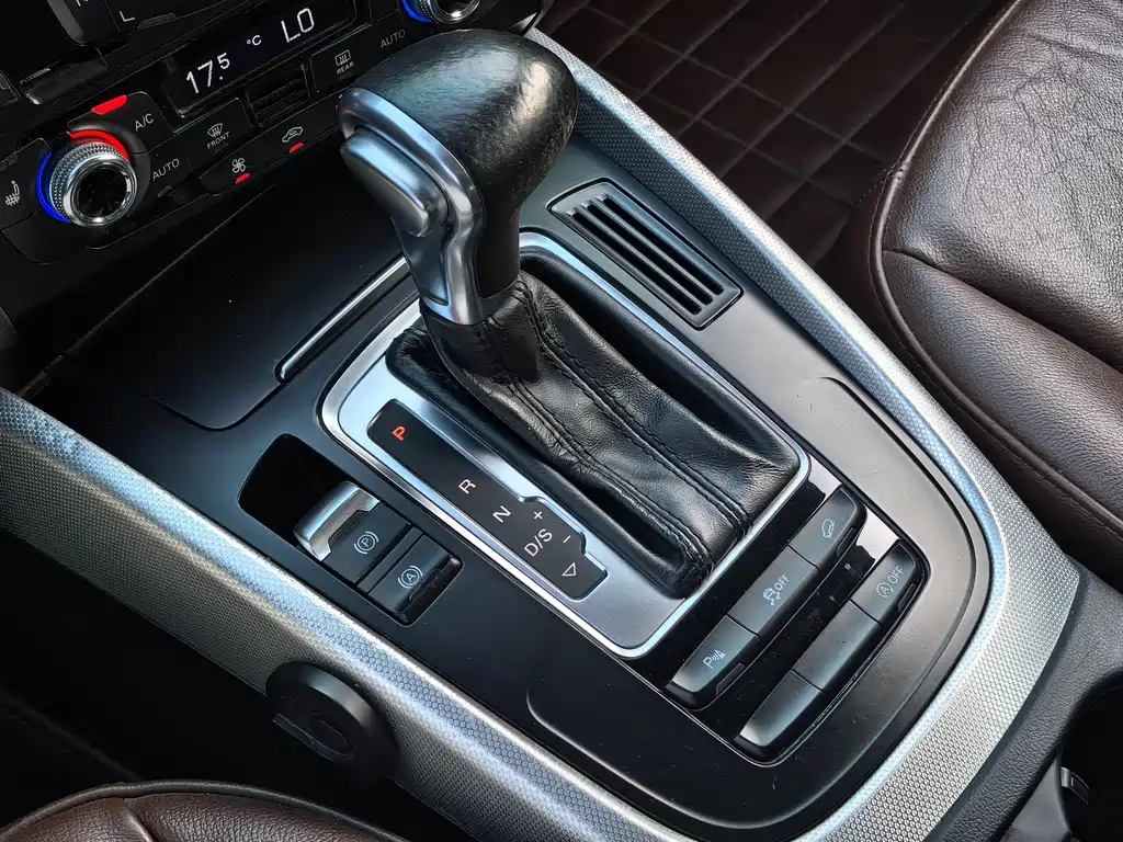 Audi Q5 2015 — фото 14
