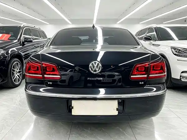 Volkswagen Phaeton 2016