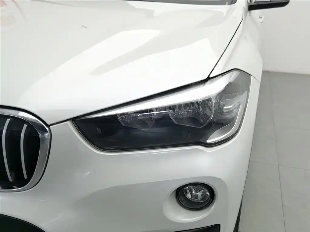 BMW X1 2017 — фото 7