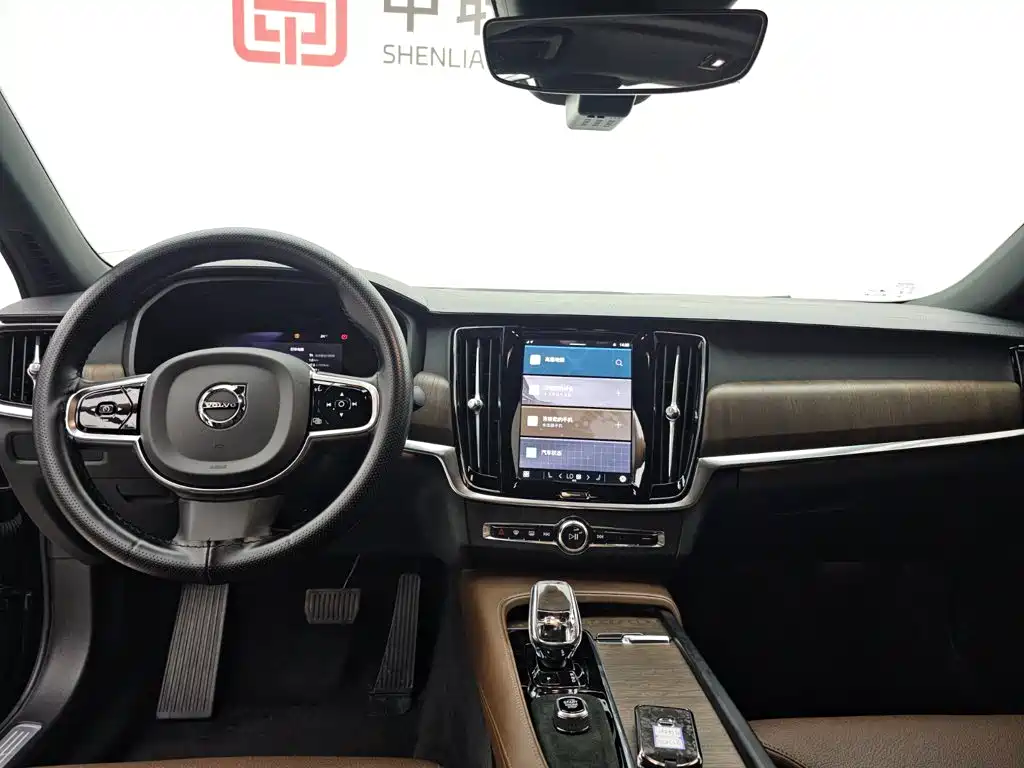 Volvo S90 2023 — фото 14