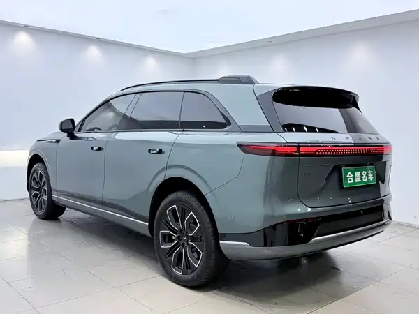 XPeng G9 2025