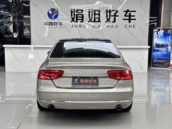 Audi A8 2013