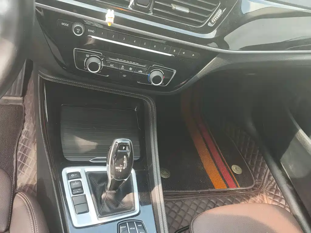 BMW 1 Series 2021