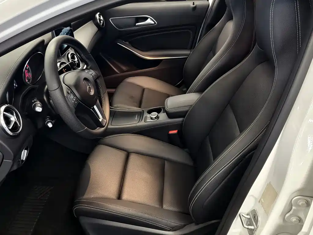 Mercedes-Benz GLA 2016 — фото 8