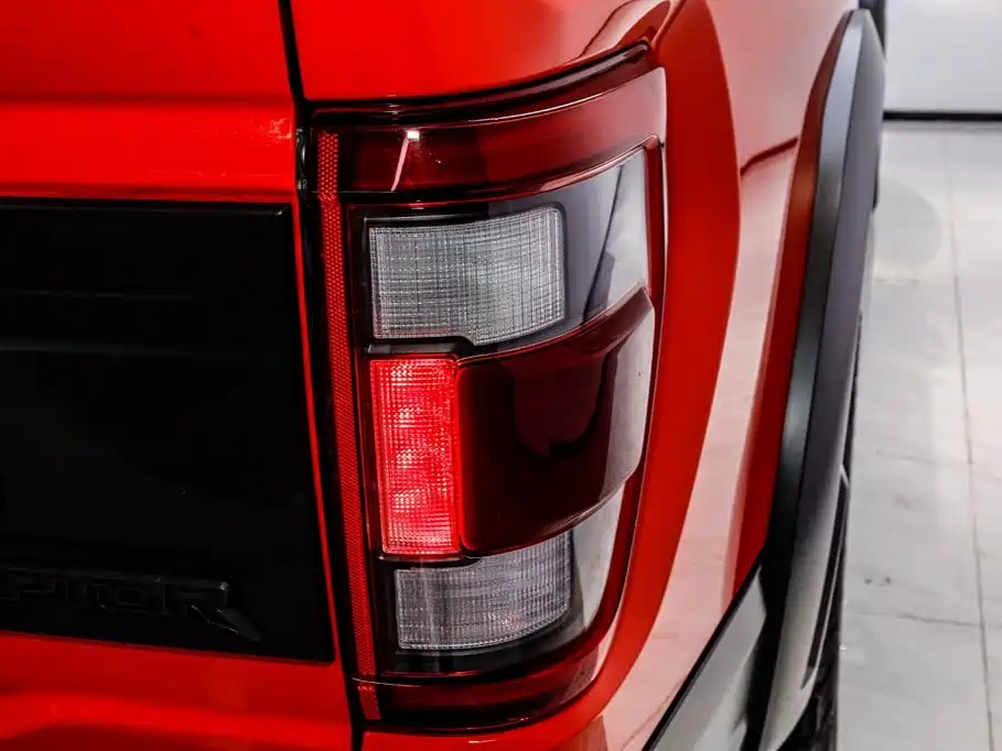 Ford F-150 Raptor 2023 — фото 26