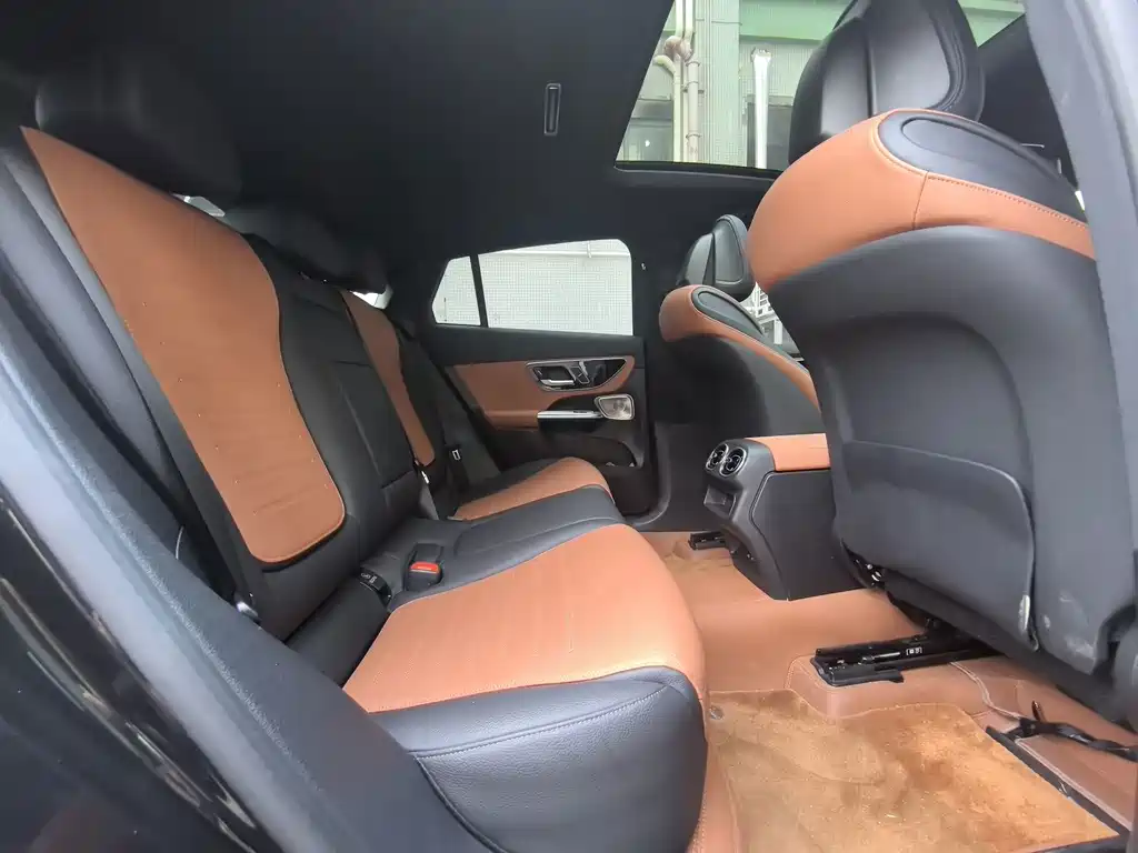 Mercedes-Benz GLC Coupe 2025 — фото 15