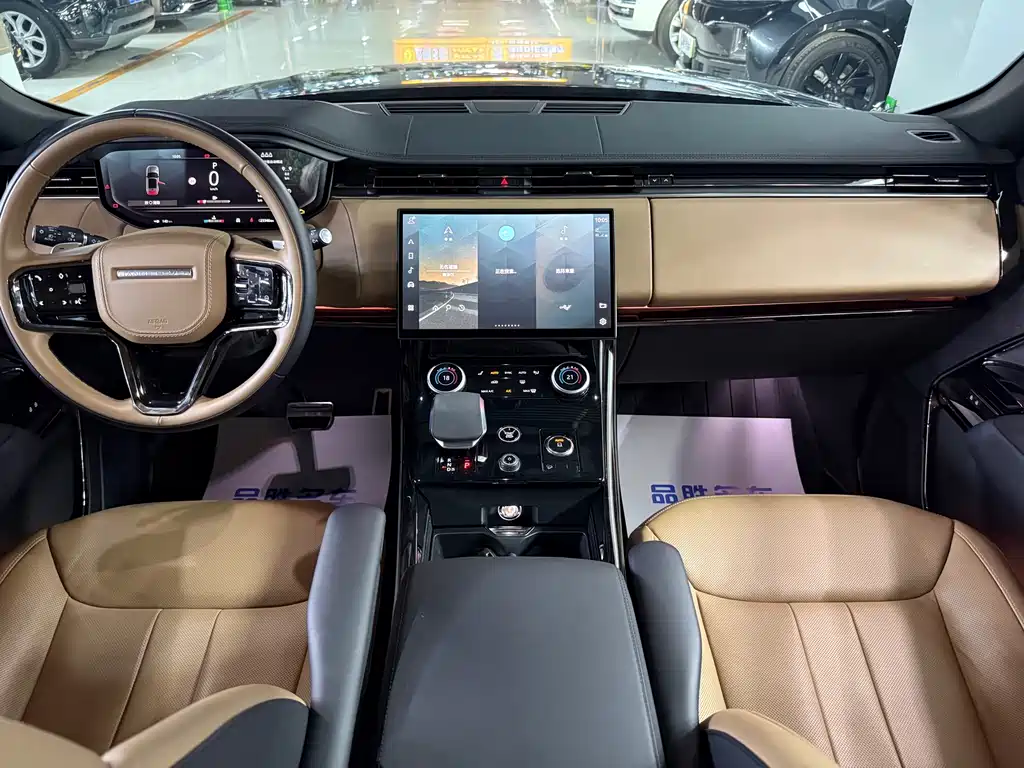 Land Rover Sport 2023 — фото 10
