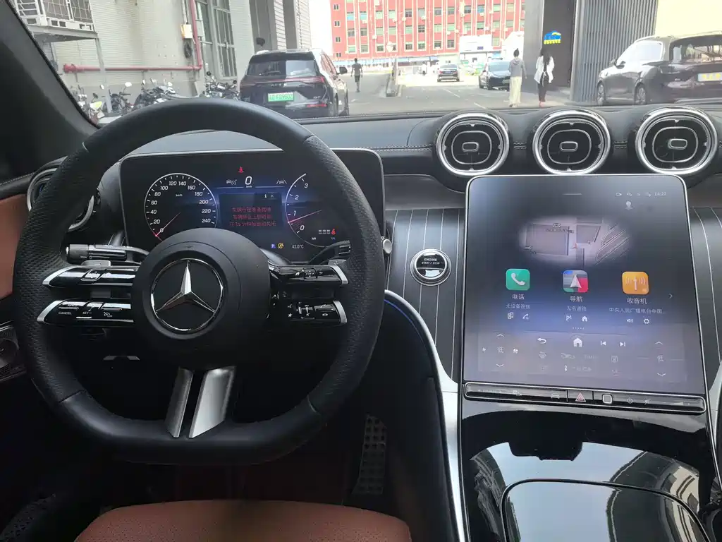 Mercedes-Benz GLC Coupe 2025 — фото 13