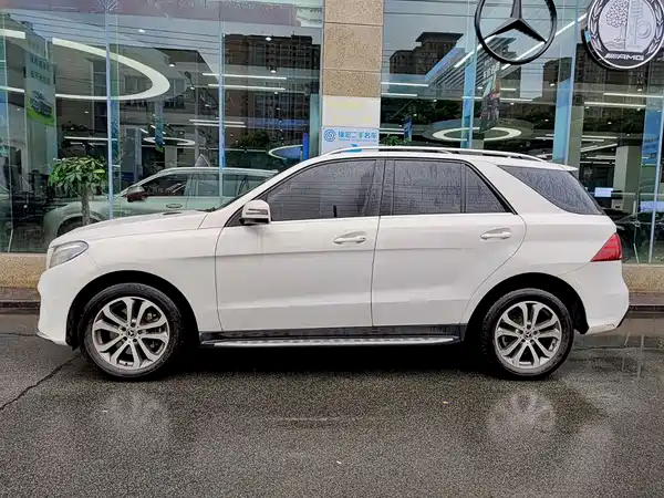 Mercedes-Benz GLE 2018