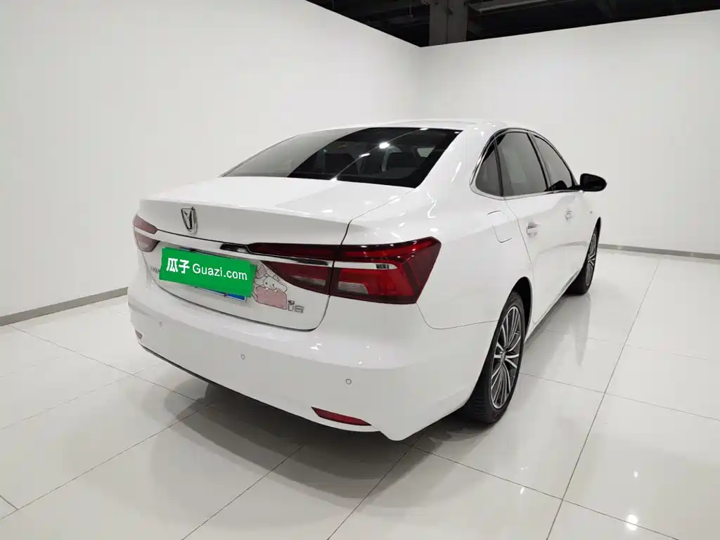 Roewe i6 Classic 2021 — фото 4