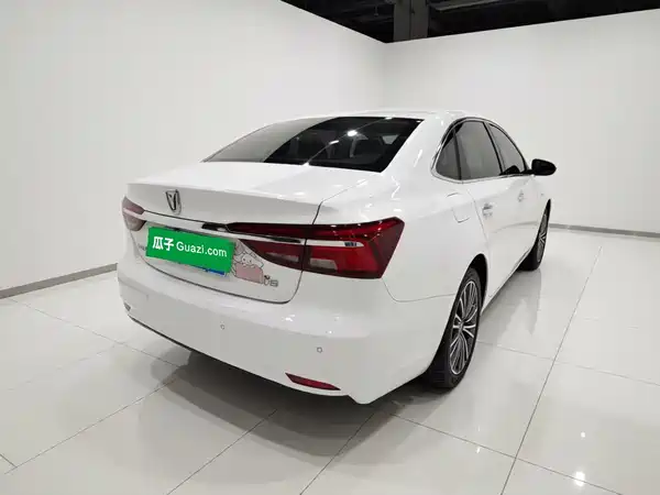 Roewe i6 Classic 2021