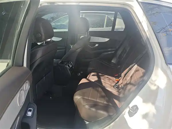Mercedes-Benz GLC 2021