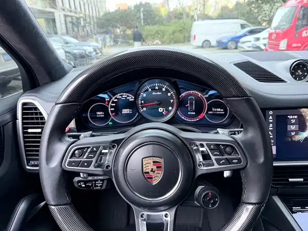Porsche Cayenne 2020