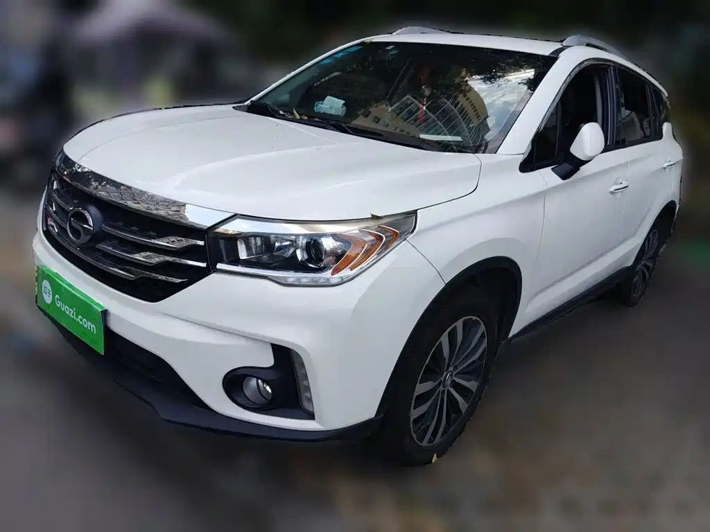 GAC Motor Trumpchi GS4 2015 — фото 1