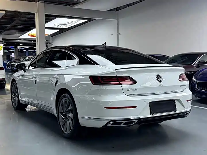 Volkswagen CC 2023 — фото 20