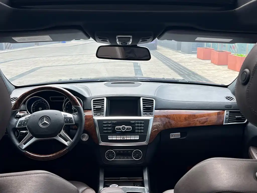 Mercedes-Benz GL-Class 2015 — фото 6