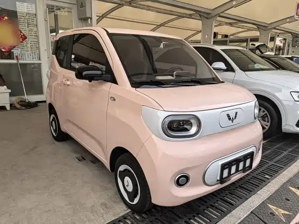 Wuling Hongguang MINIEV 2025