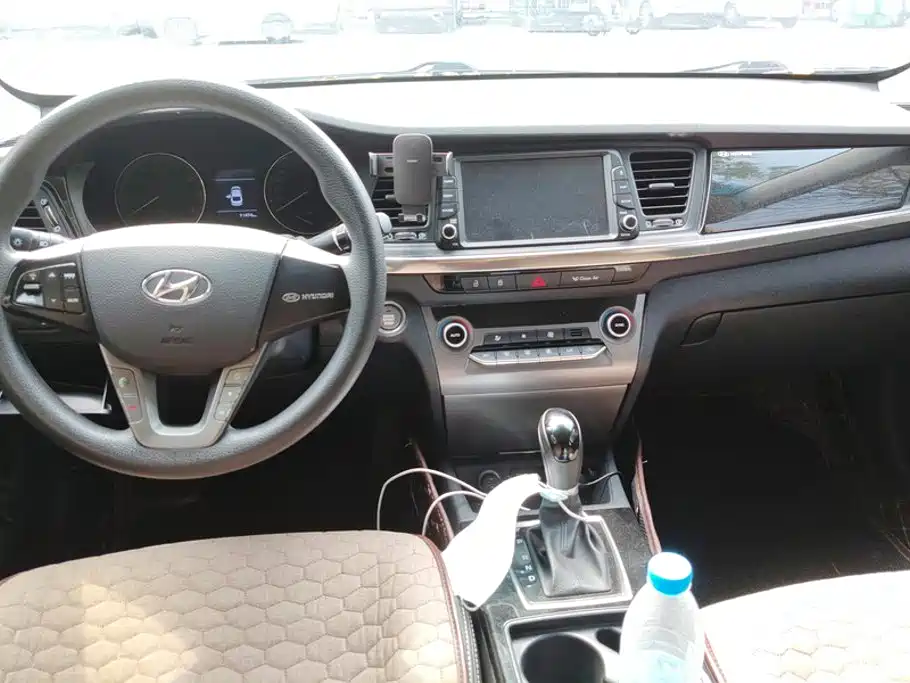 Hyundai Mistra 2017 — фото 12