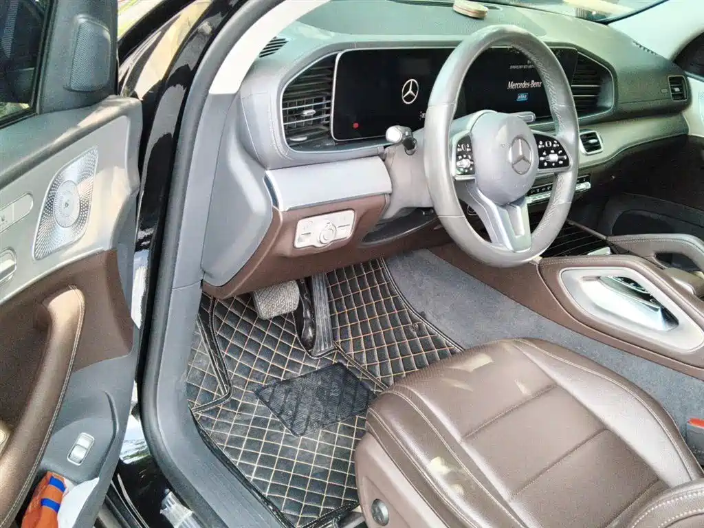 Mercedes-Benz GLE 2020 — фото 17
