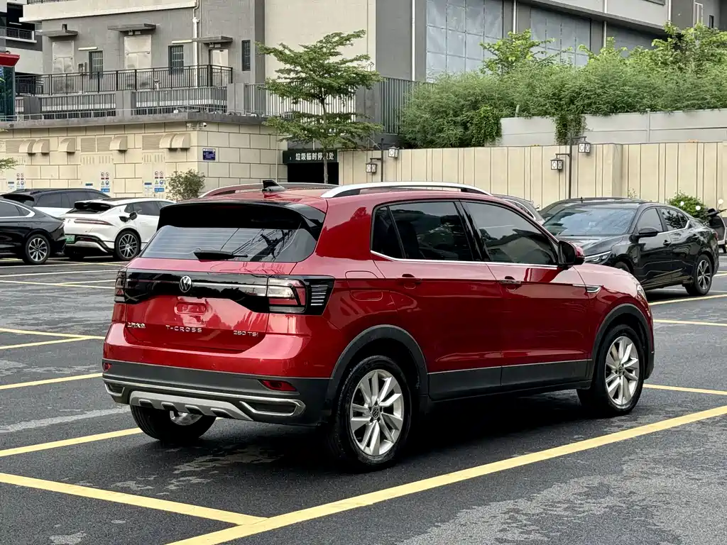Volkswagen T-Cross 2021