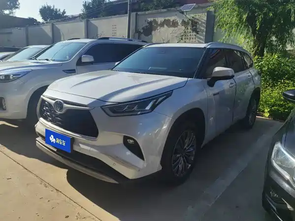 Toyota Highlander 2022